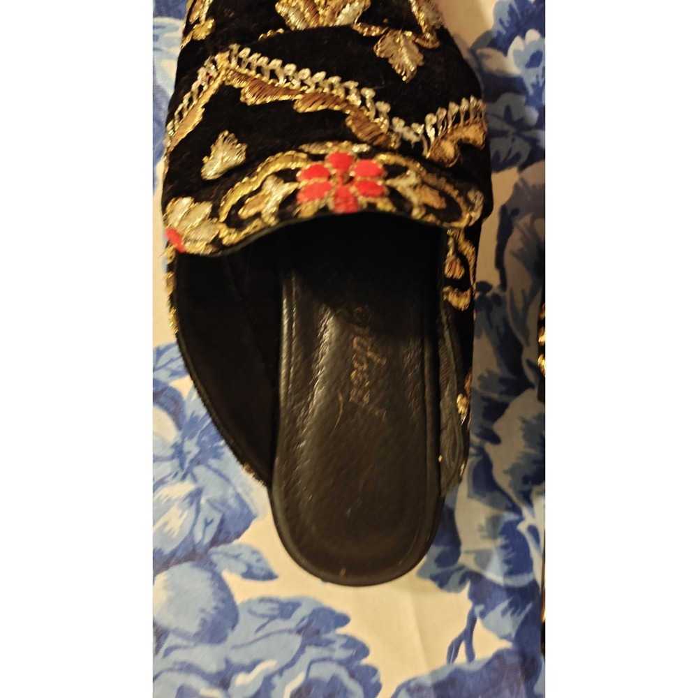 Free People Ar Ease  Mules Velvet Embroidery Loafers Shoes Slides Size 37 US 6 - Picture 6 of 9